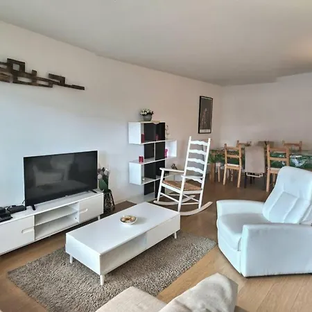 Le Chic Agil Avec Metro Aux Pieds Du Logement * Rouen